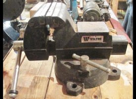 Bench-Vise.jpg