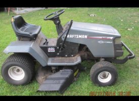 Craftman-Riding-Lawn-Mower-3.jpg