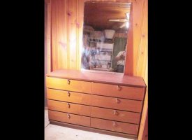 Eight-Drawers-Dresser-With-Mirror-1.jpg