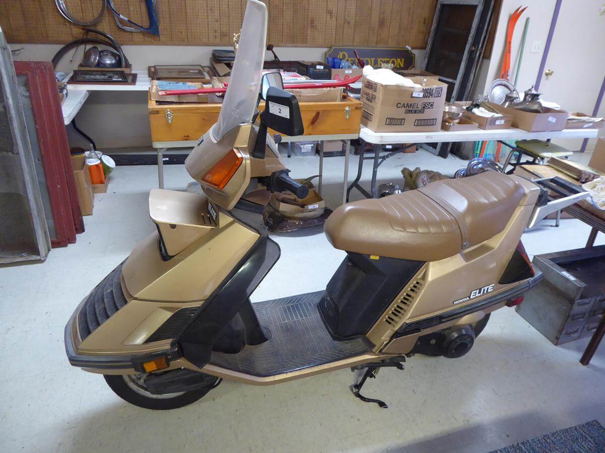 Danmark udtale etc Honda Scooter, Vintage and Garage Items Online Only - United Country Hamele  Auction and Realty