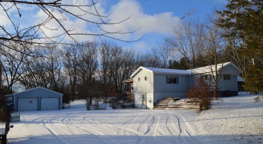 Online Only Auction Quiet 3BR, 1BA home in Montello Wisconsin