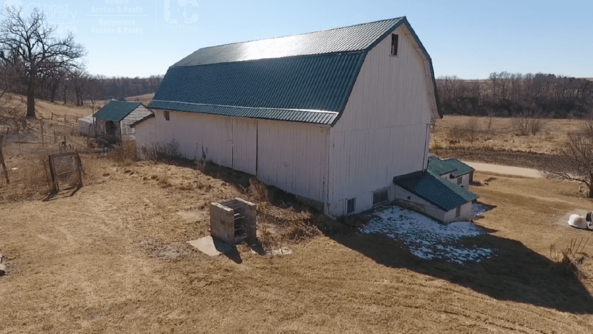 Handsome Investment Farm For Sale in Southwest Wisconsin Lafayette