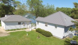 Beautiful Turnkey Waterfront Home in Columbia County WI