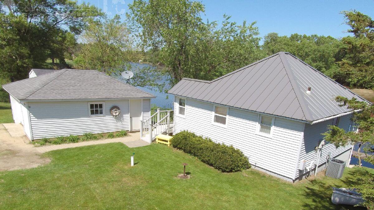 Beautiful Turnkey Waterfront Home In Columbia County Wi United Beautiful Turnkey Waterfront Home In Columbia County Wi