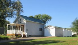 Home Near Lake Mason, Briggsville, WI