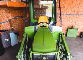 11 John Deere 1026 R Exterior From Front End