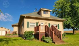 12 Acre Hobby Farm in Monroe COunty WI