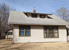 712 E 5th, Newton, KS Pic 1