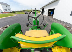 Lot John Deere B_JRS2577