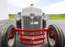 Lot ford 8NLot 14_JRS2621