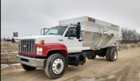 Lot # 2690 – 1993 CHEVROLET KODIAK C7500