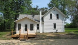 3 bedroom folk farm style on 3.5 acres on edge of Portage WI