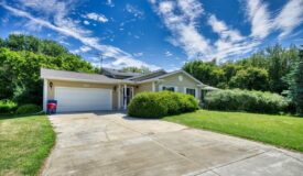 Wonderful 2 bed, 2.5 bath home on the edge of Byron Minnesota