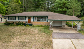 Beautiful Spacious 3 Bedroom Ranch Home Wisconsin Dells