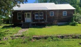 2 Bedroom/2 Bath Home Nestled in the Heart of a Small-Town Neighborhood