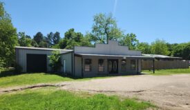 Prime Commercial Opportunity – 714 E. Main St., Antlers, OK