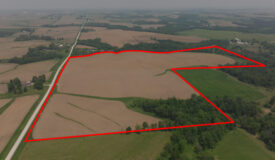 Exceptional Tract Totaling 104.71 Acres Decorah IA