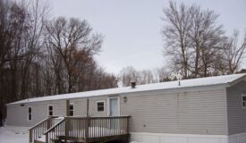 Marquette County 3 Bedroom with Detached Garage